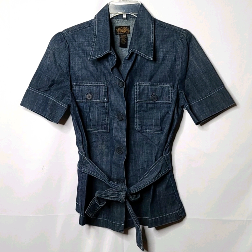 Lucky Brand button down denim jean shirt with belt